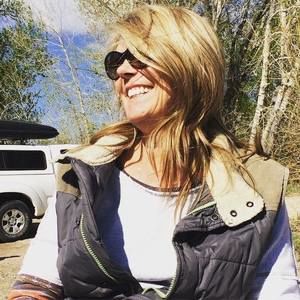 Meet your Posher, Debbie